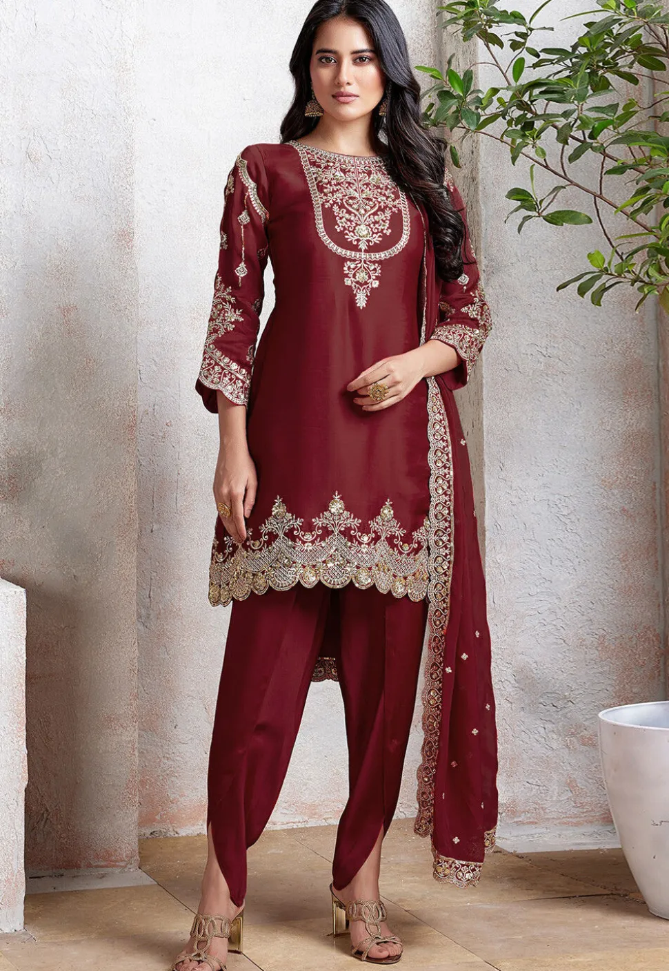 Embroidered Georgette Scalloped Punjabi Suit in Maroon