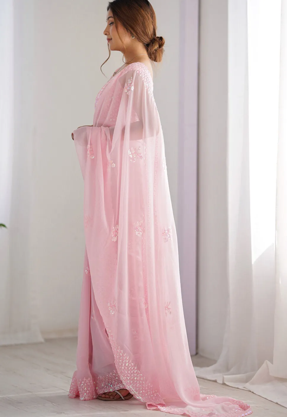 Embroidered Georgette Scalloped Saree in Baby Pink