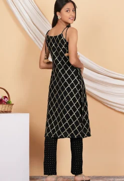 Embroidered Georgette Straight Kurta Set in Black