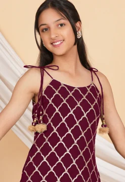 Embroidered Georgette Straight Kurta Set in Wine