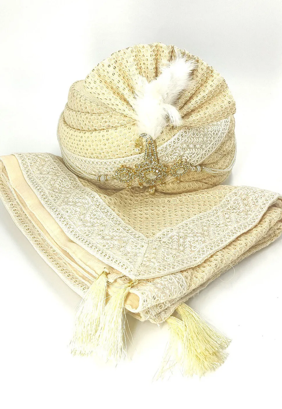 Embroidered Georgette Turban Set in Beige