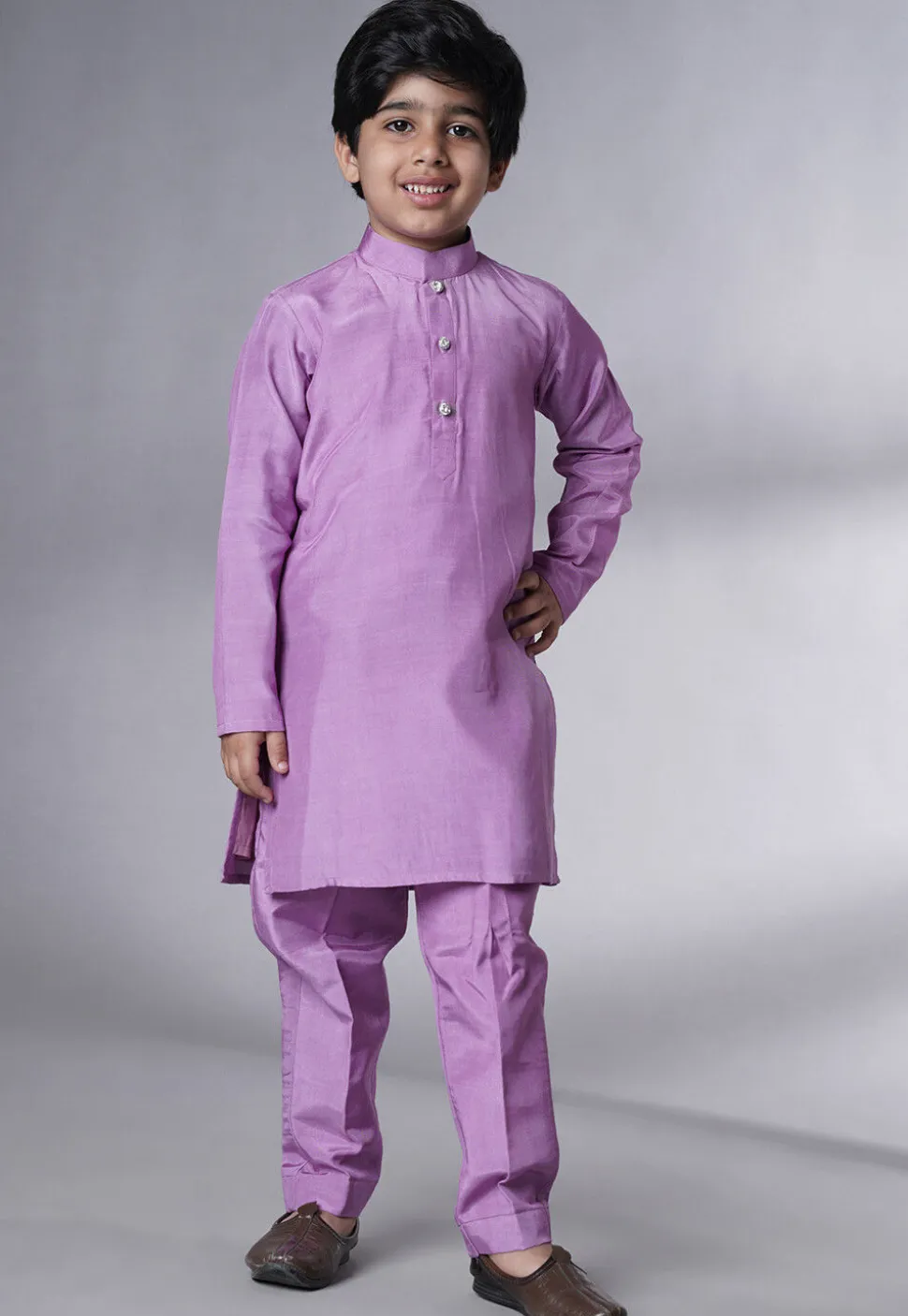 Embroidered Muslin Silk Sherwani Set in Light Purple