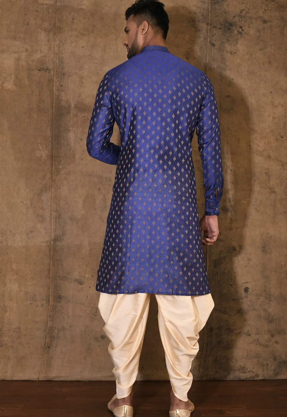 Embroidered Neckline Cotton Silk Kurta Set in Royal Blue