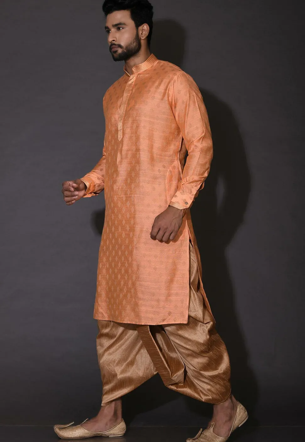 Embroidered Neckline Cotton Silk Jacquard Dhoti Kurta in Peach
