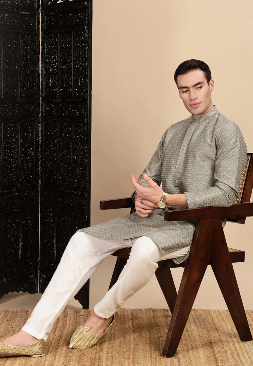 Embroidered Polyester Kurta in Grey