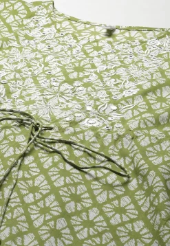Embroidered Pure Cotton Kaftan Style Kurta in Light Green