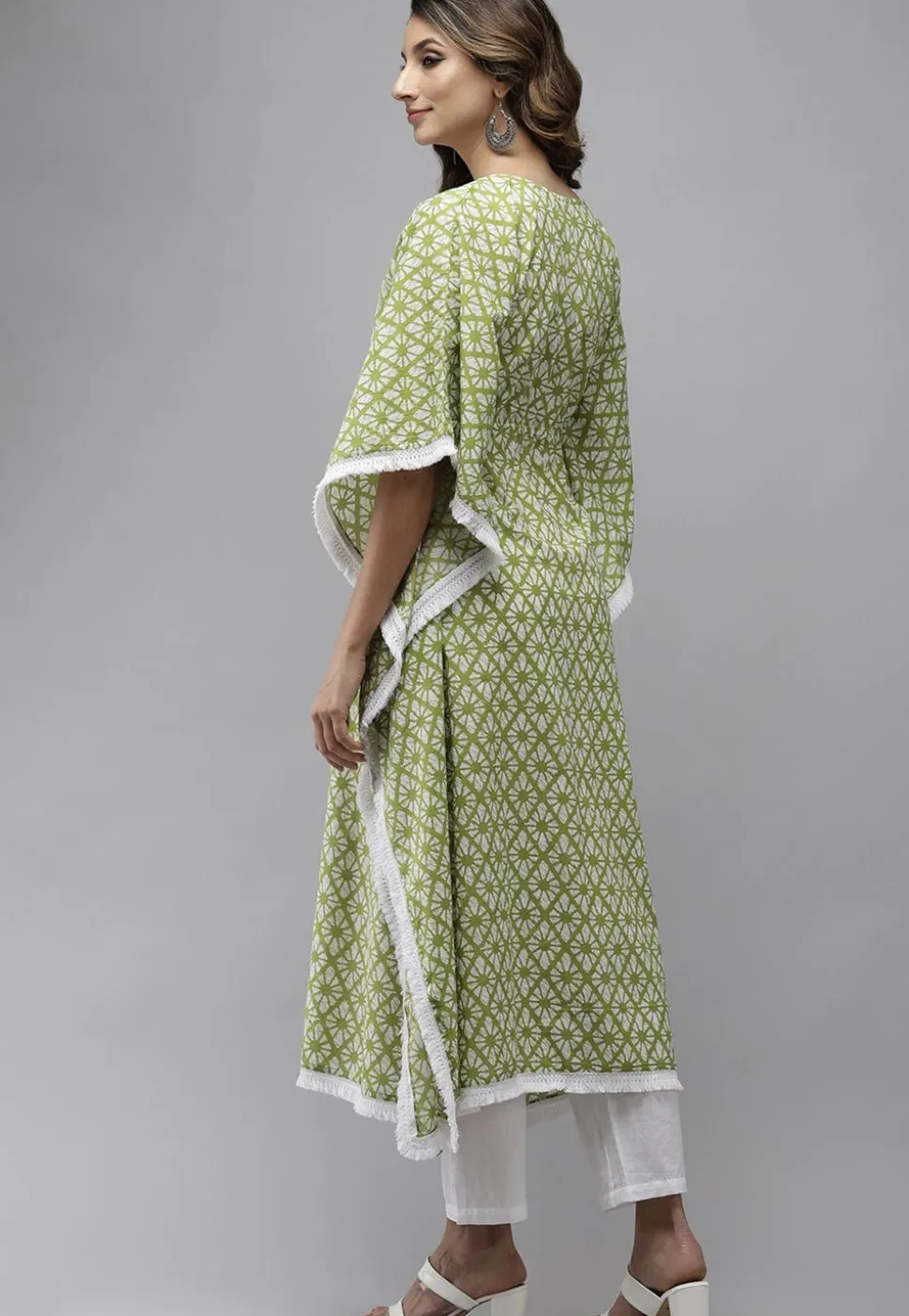 Embroidered Pure Cotton Kaftan Style Kurta in Light Green
