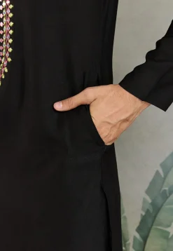 Embroidered Rayon Kurta in Black
