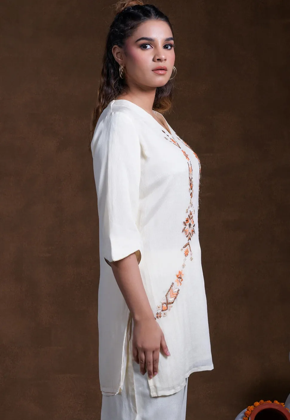 Embroidered Rayon Tunic Set in Off White