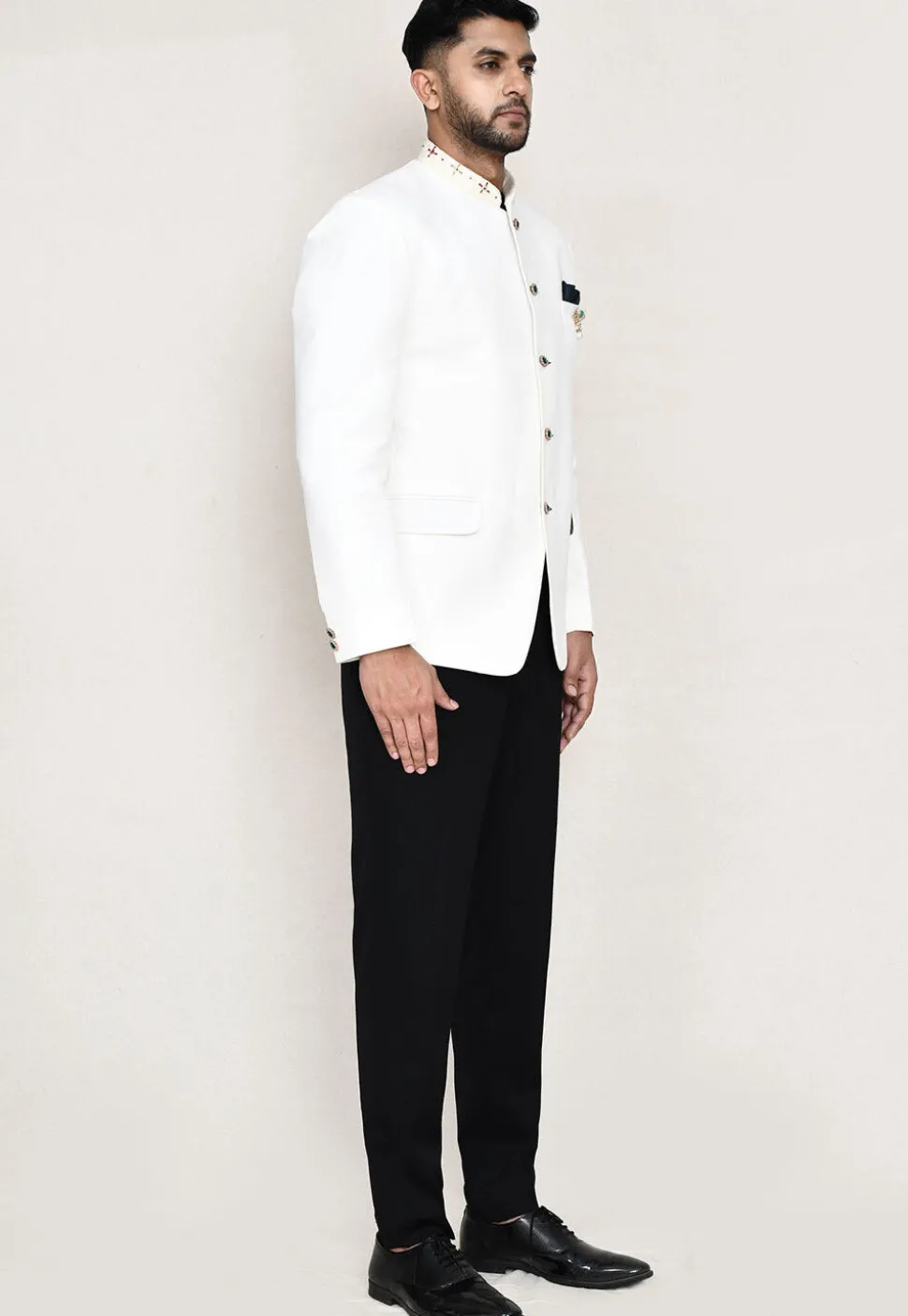 Embroidered Trim Cotton Linen Jodhpuri Suit in Off White