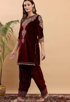 Embroidered Velvet Kurta Set in Maroon