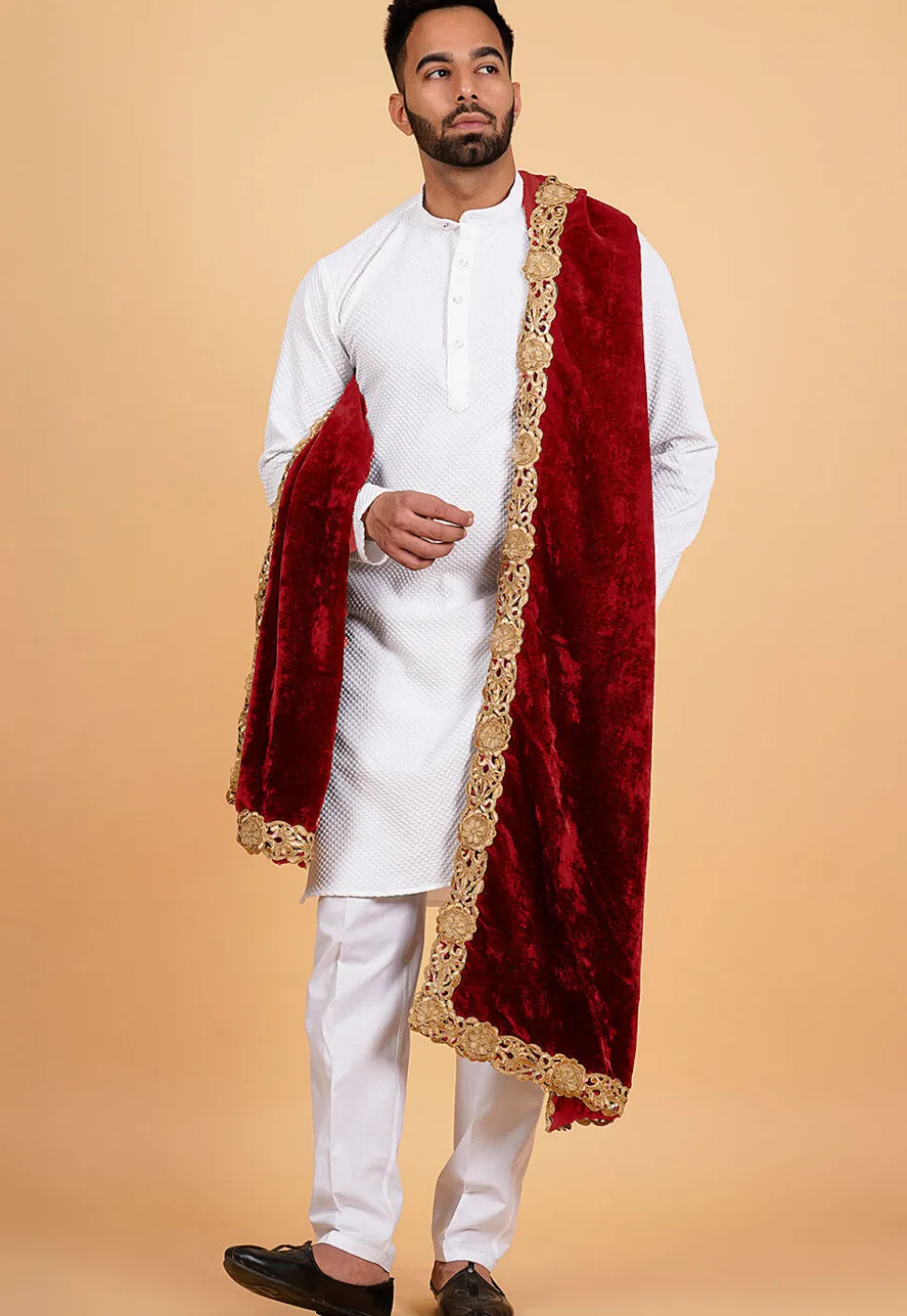 Embroidered Velvet Mens Dupatta in Maroon