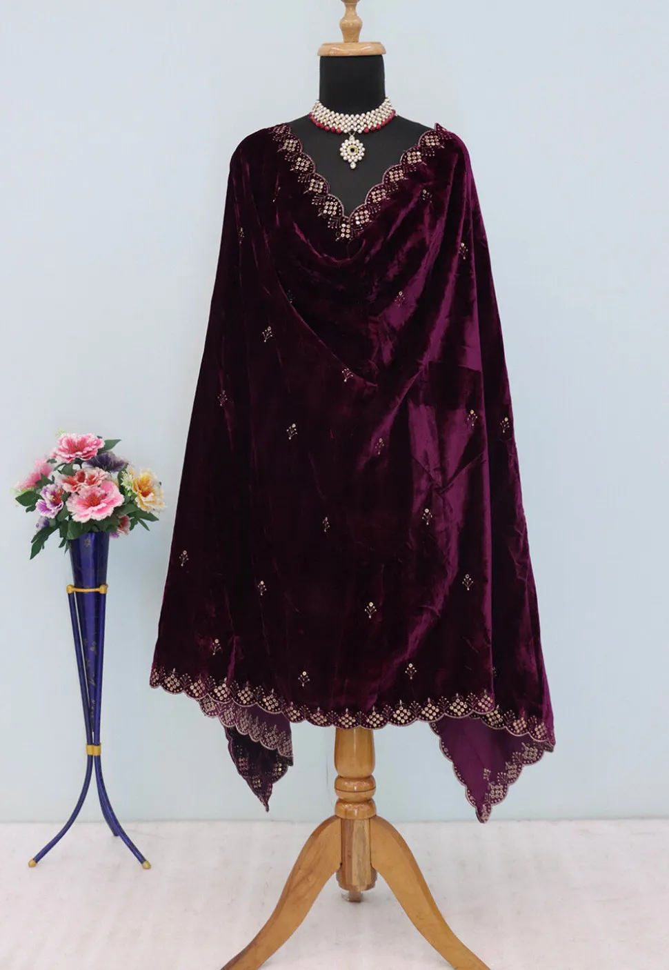 Embroidered Velvet Scalloped Dupatta in Purple