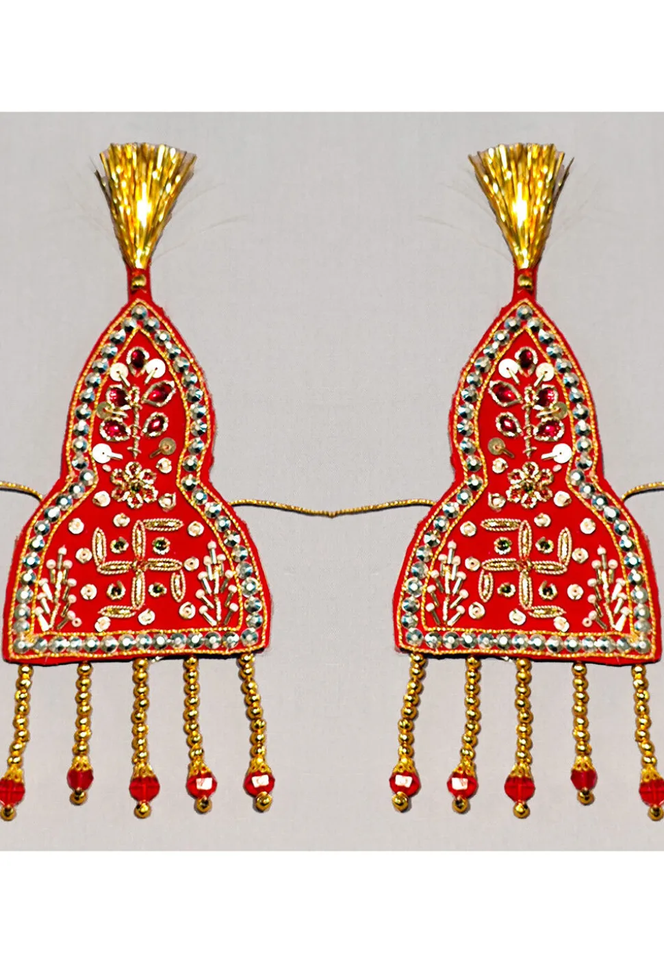 Embroidered Velvet Sevra Set in Red