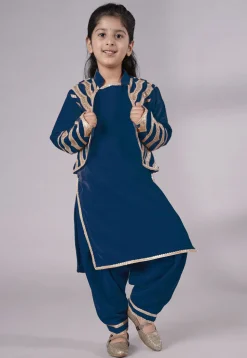 Embroidered Velvet Straight Kurta Set in Teal Blue