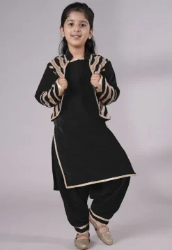 Embroidered Velvet Straight Kurta Set in Black