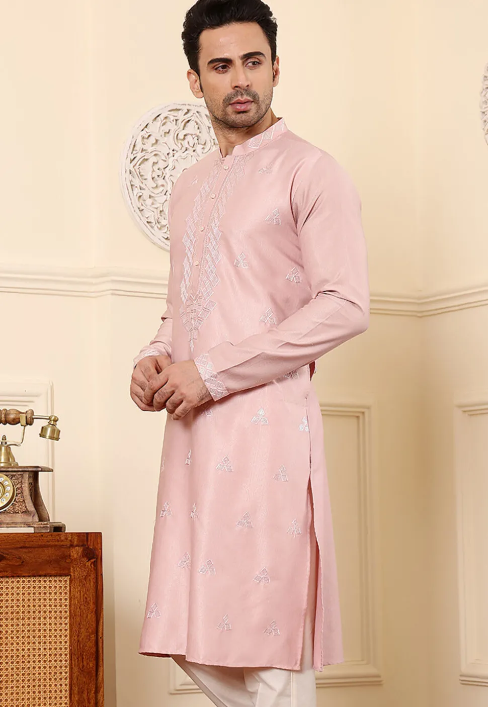 Embroidered Viscose Silk Kurta in Pink