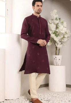 Embroidered Viscose Silk Kurta in Violet