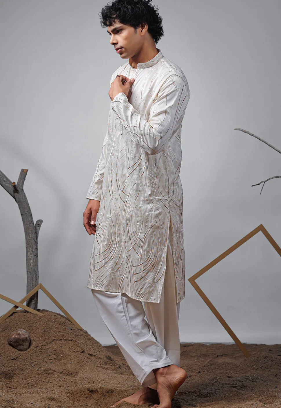Embroidered Viscose Silk Kurta Set in Off White