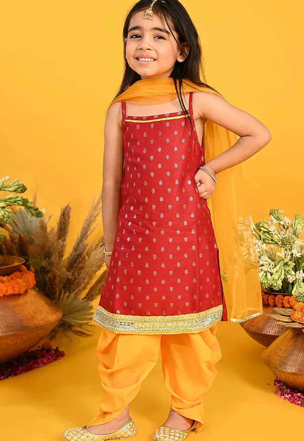 Foil Printed Cotton Punjabi Suit in Maroon
