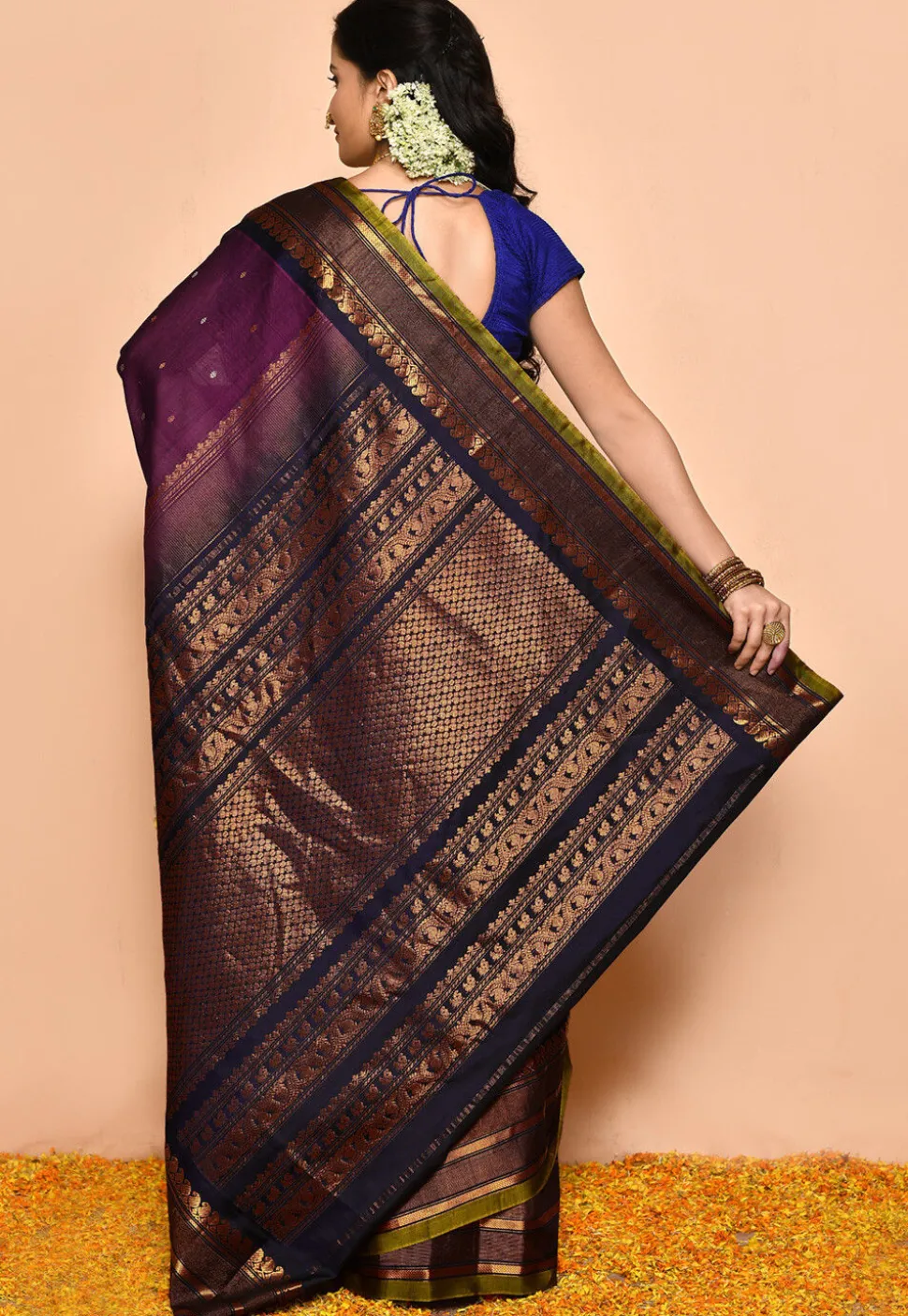 Gadwal Pure Silk Cotton Handloom Saree in Wine