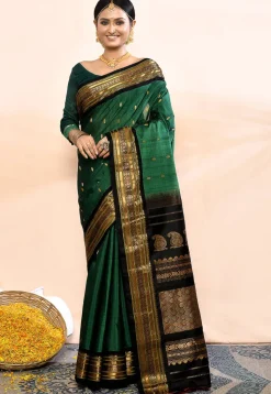 Gadwal Pure Silk Cotton Handloom Saree in Green
