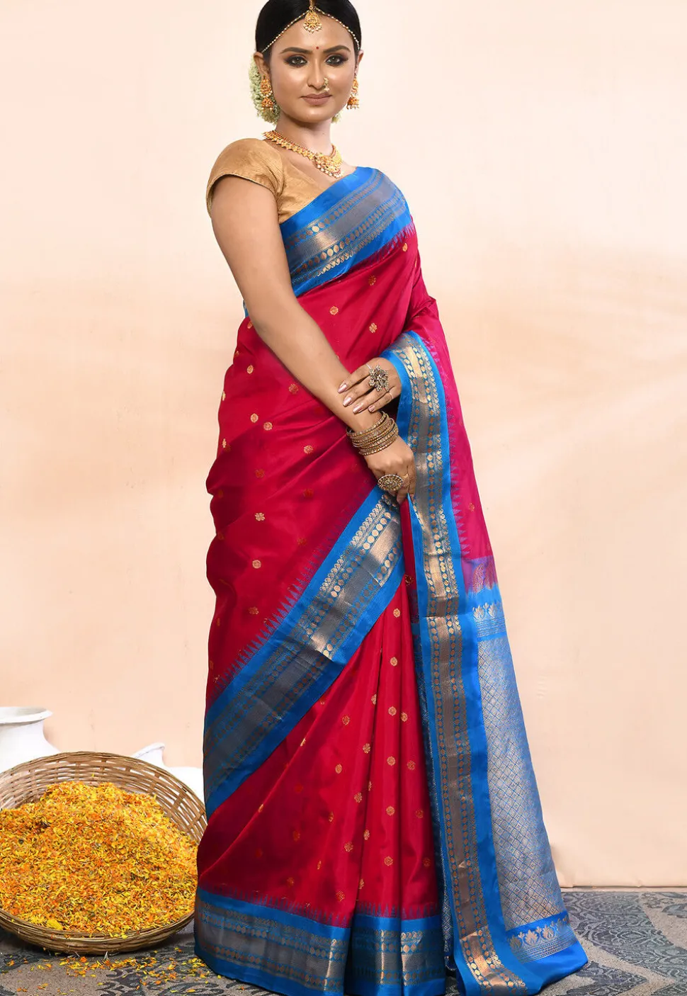 Gadwal Pure Silk Handloom Saree in Dark Pink