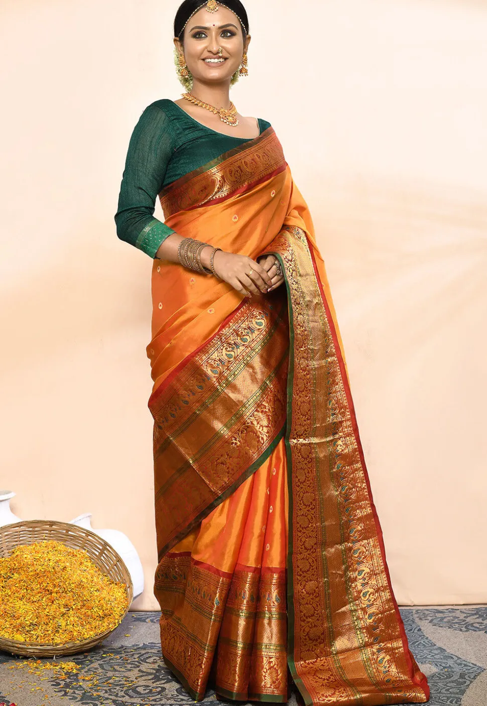 Gadwal Pure Silk Handloom Saree in Orange