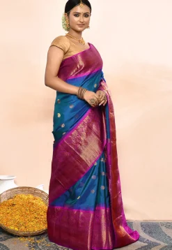 Gadwal Pure Silk Handloom Saree in Teal Blue