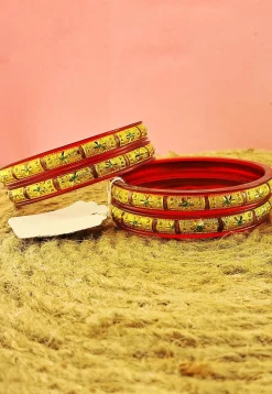 Golden Polished Bangle Set