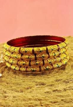 Golden Polished Bangle Set
