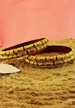 Golden Polished Bangle Set
