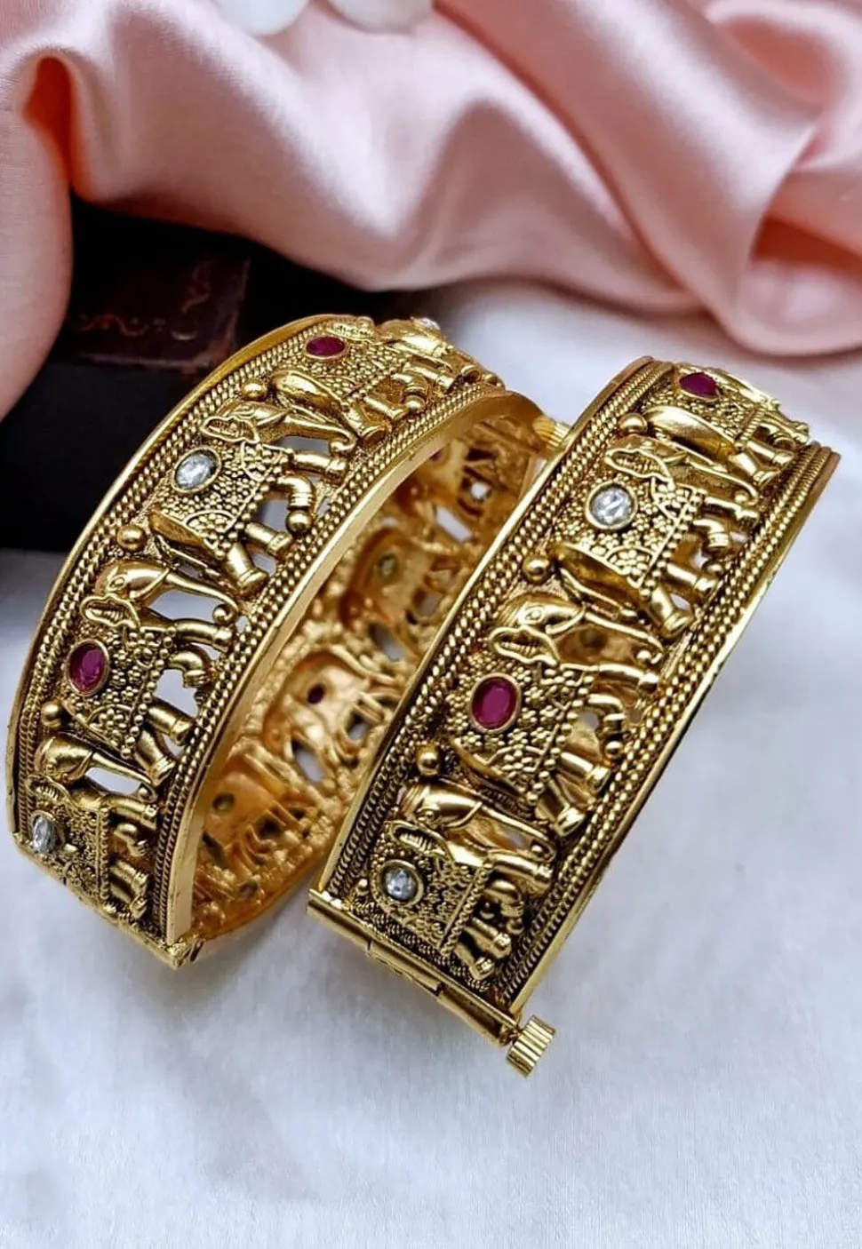 Golden Polished Kemp Stone Studded Openable Bangle Pair