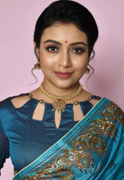 Golden Polished Pearl Temple Choker Necklace Set