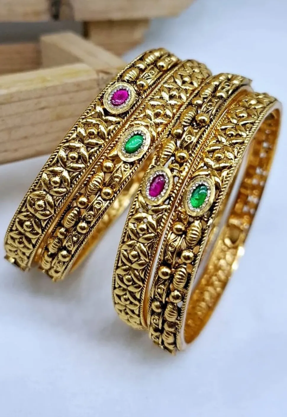 Golden Polished Stone Studded Bangle Set