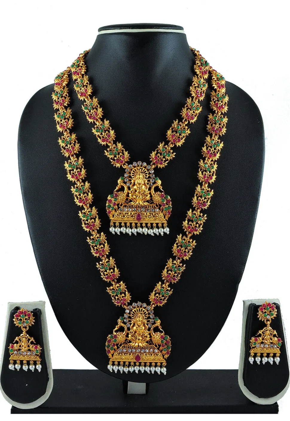 Golden Polished Stone Studded Necklace Set