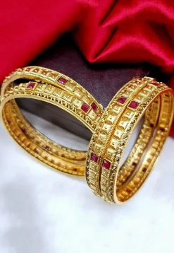 Golden Polished Stone Studded Bangle Set