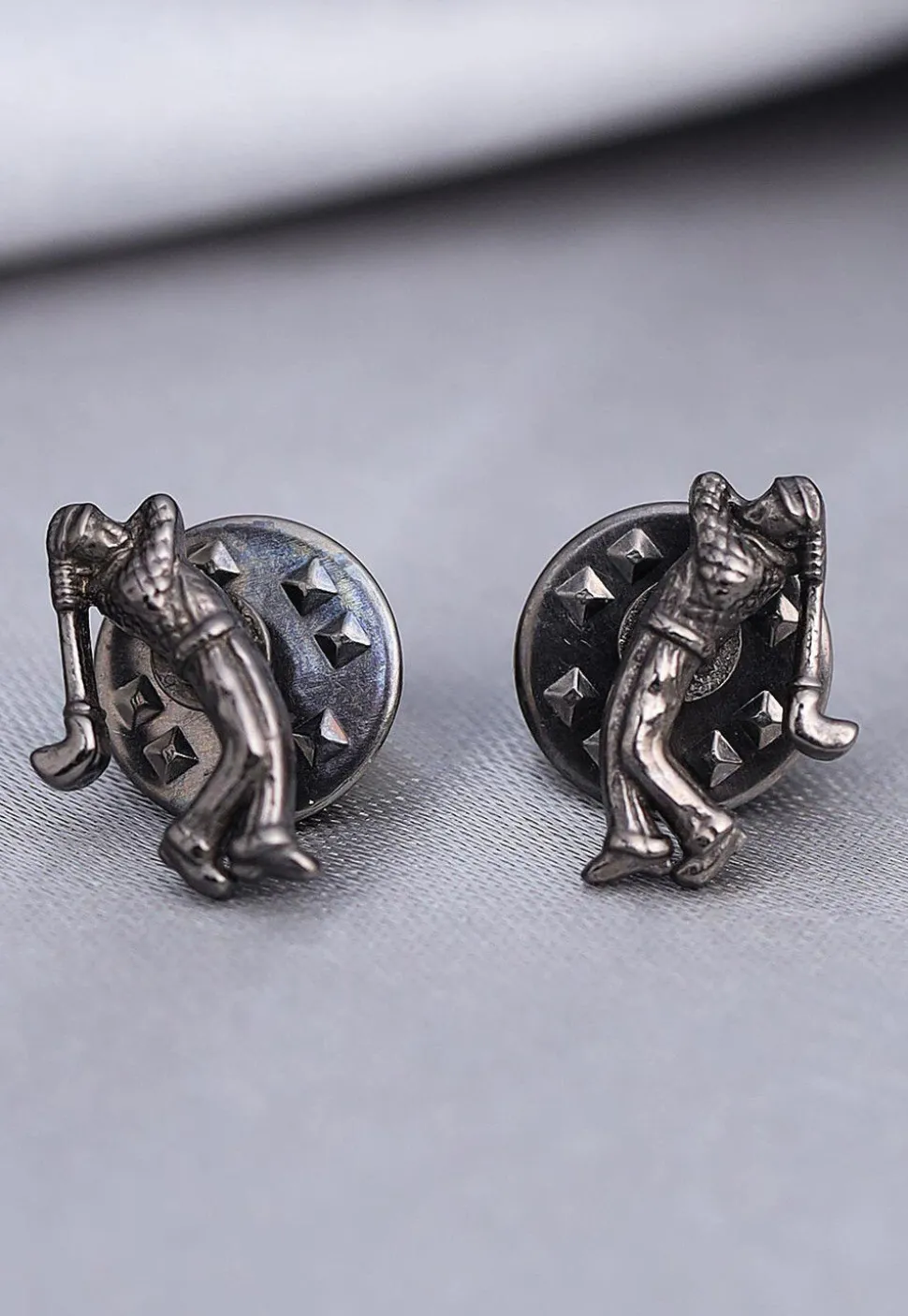 Golfer Metallic Collar Tips