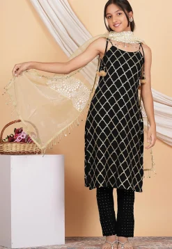 Gota Embellished Georgette Pakistani Suit in Black