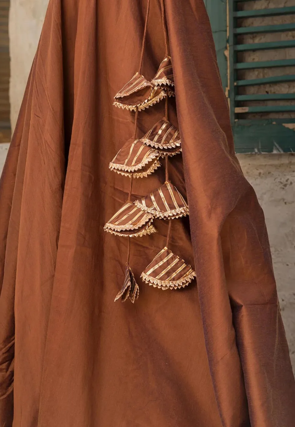 Gota Lace Cotton Silk A Line Suit in Brown