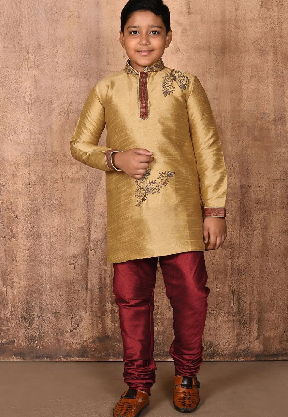 Hand Embroidered Dupion Silk Kurta in Beige