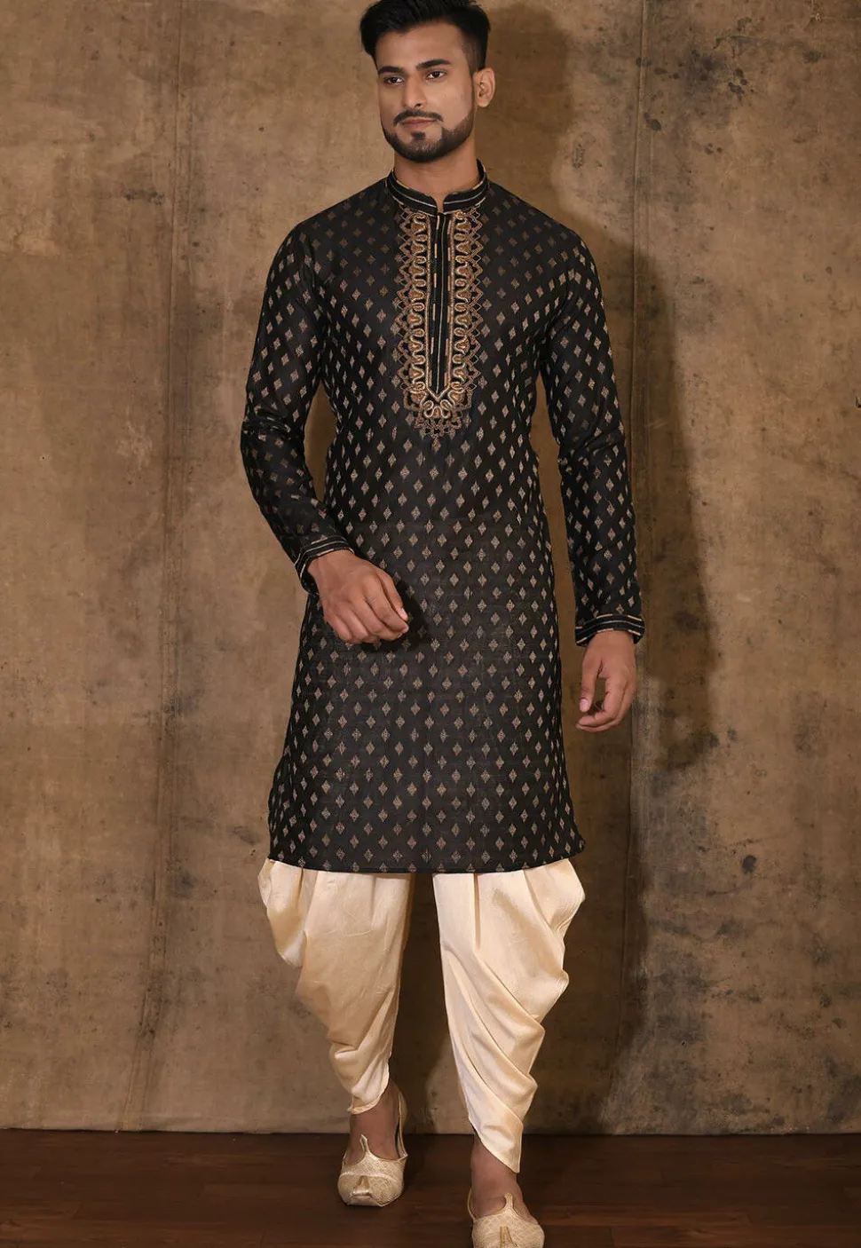 Hand Embroidered Neckline Cotton Silk Kurta Set in Black
