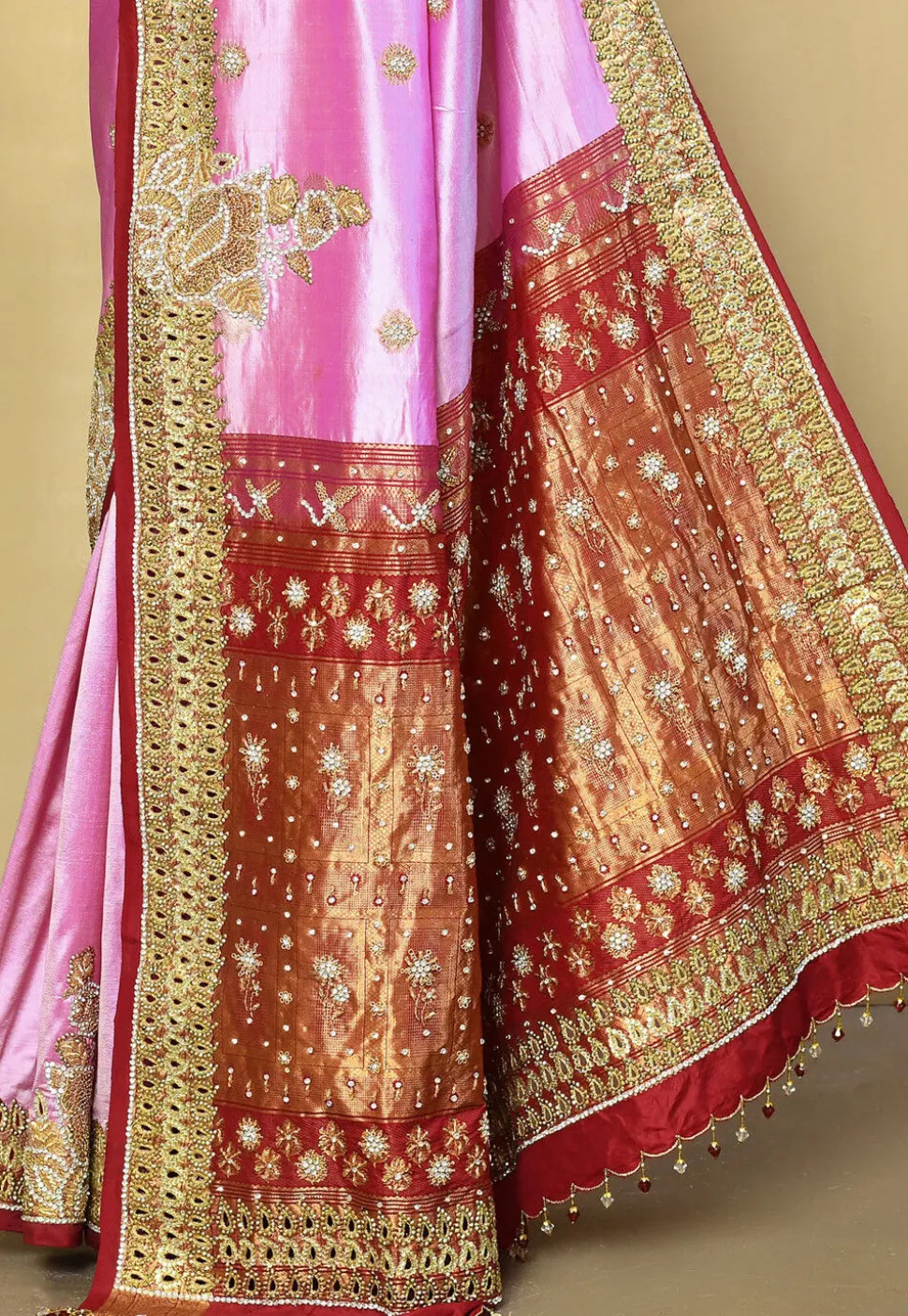 Hand Embroidered Pure Kanchipuram Silk Saree in Light Purple