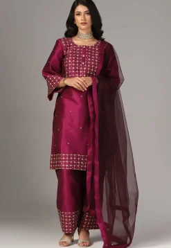 Hand Embroidered Raw Silk Pakistani Suit in Magenta