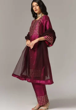 Hand Embroidered Raw Silk Pakistani Suit in Magenta