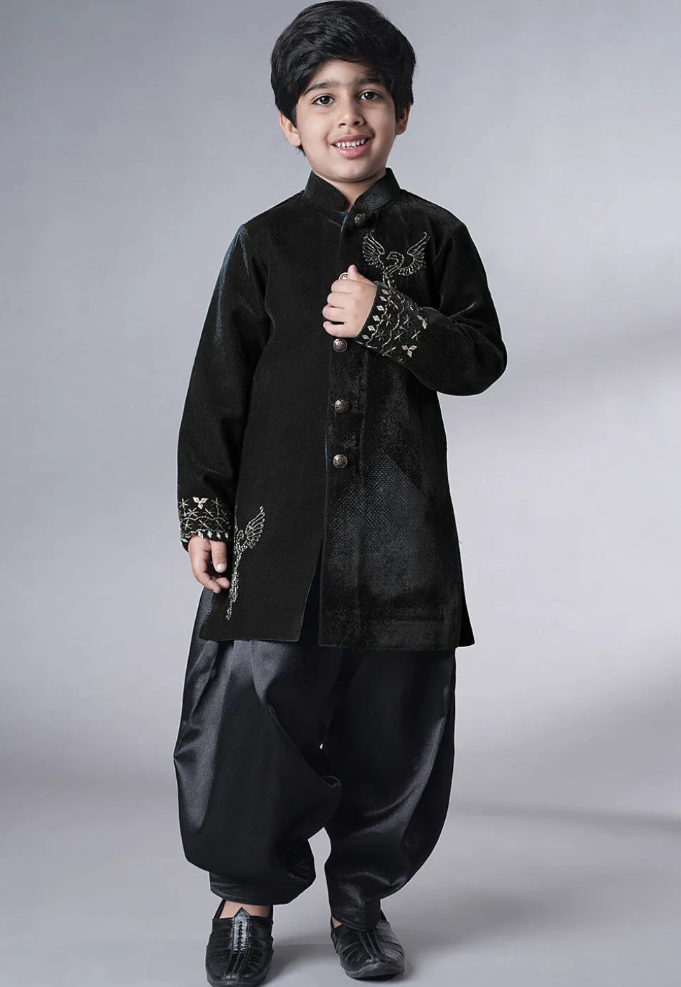 Hand Embroidered Velvet Sherwani Set in Black