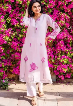Hand Painted Organza Straight Kurta Set in Baby Pink