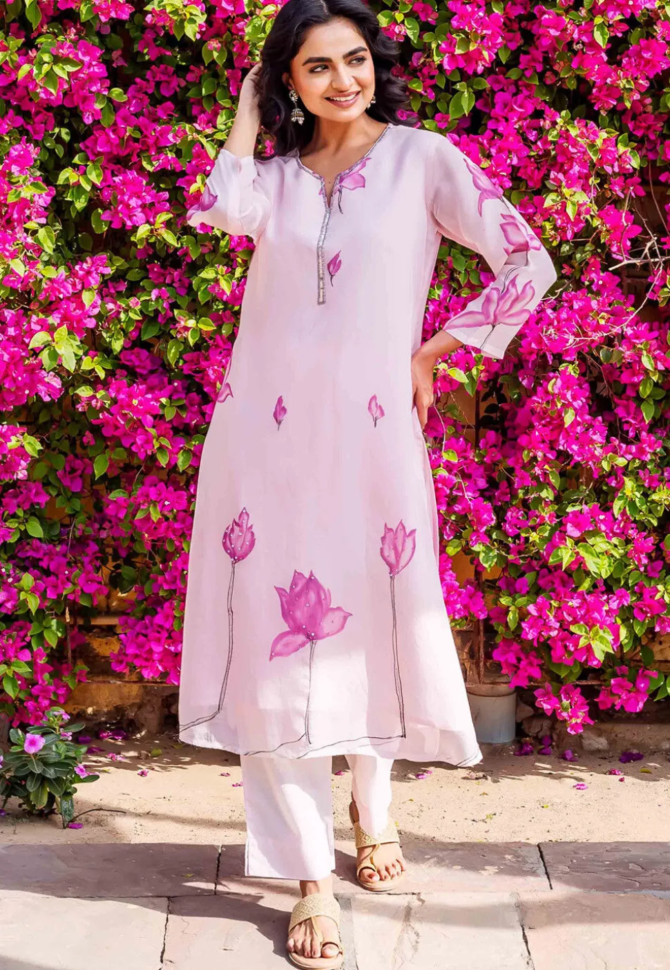 Hand Painted Organza Straight Kurta Set in Baby Pink
