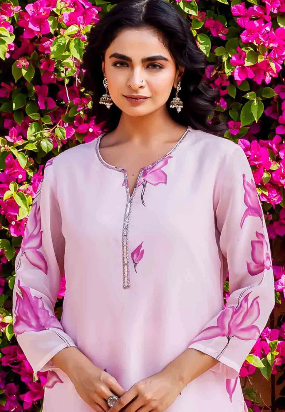 Hand Painted Organza Straight Kurta Set in Baby Pink