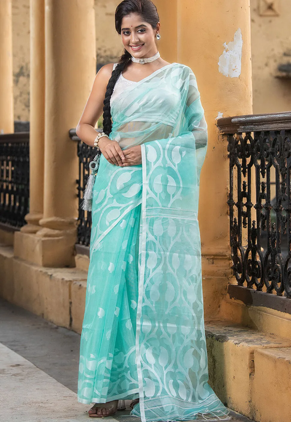 Handloom Art Silk Saree in Light Blue